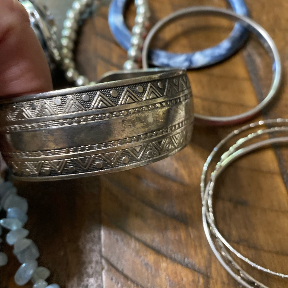 Womens Various Styles of Bracelets Lot of multiple bracelets
